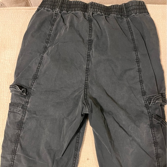 Black Cargo Pants - Picture 4 of 4